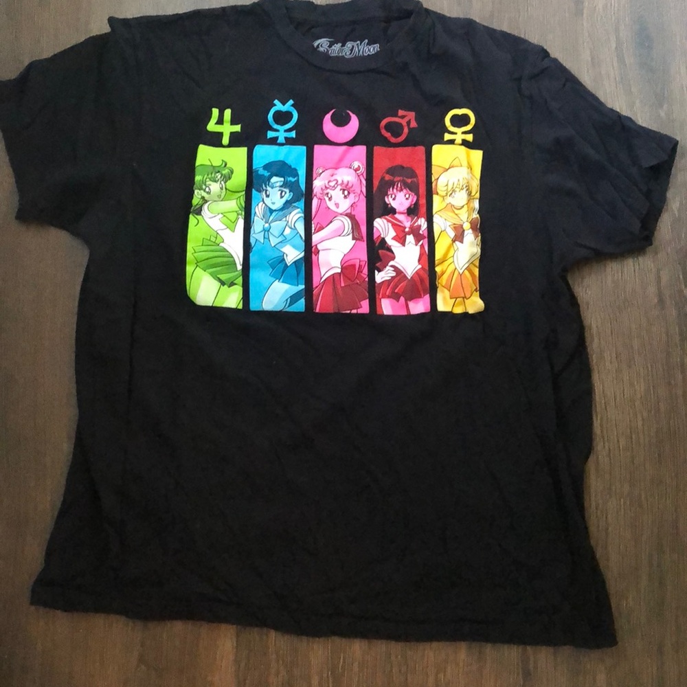 Sailor Moon Graphic Tee